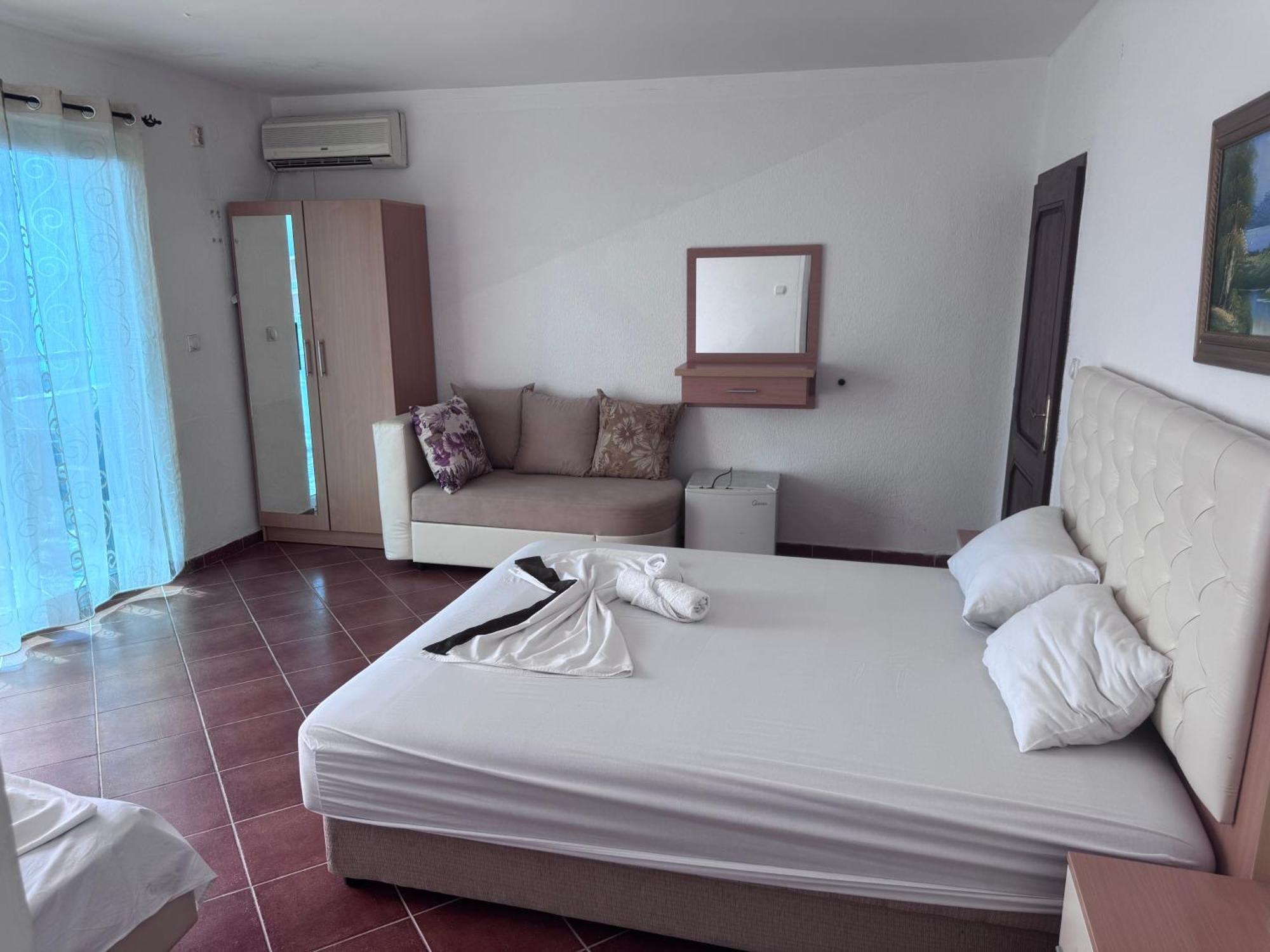 Apartments Monte Ulcinj Buitenkant foto